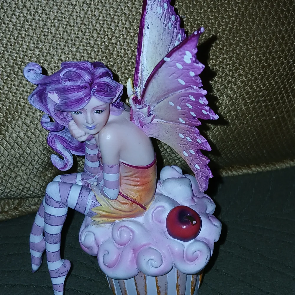 Amy Brown Fairy PACIFIC GIFTWARE Cherry Cupcake  Pink Hanging Tree Ornament EUC